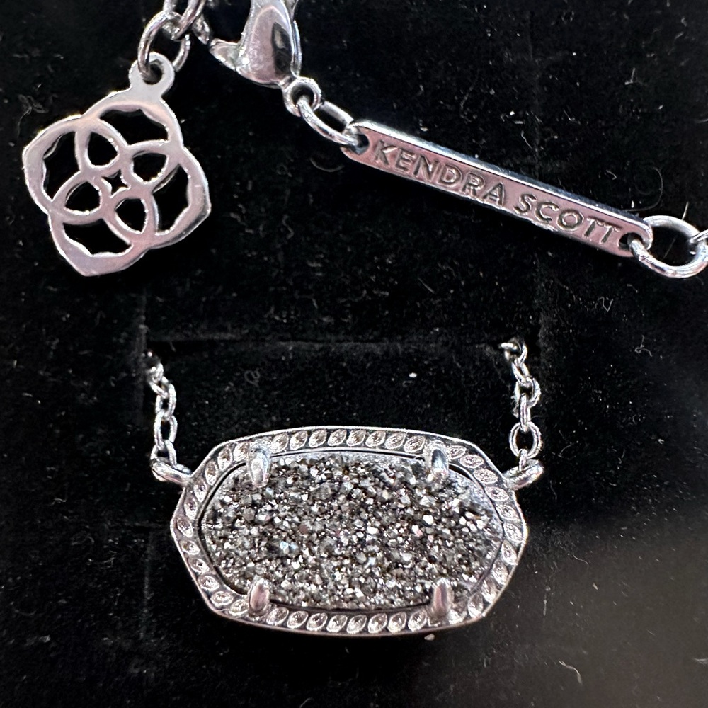 KENDRA SCOTT Elisa Silver Platinum Druzy Stone Necklace